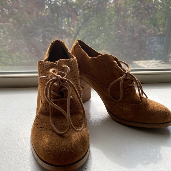 Steve Madden Omyra Heels - Picture 2 of 8